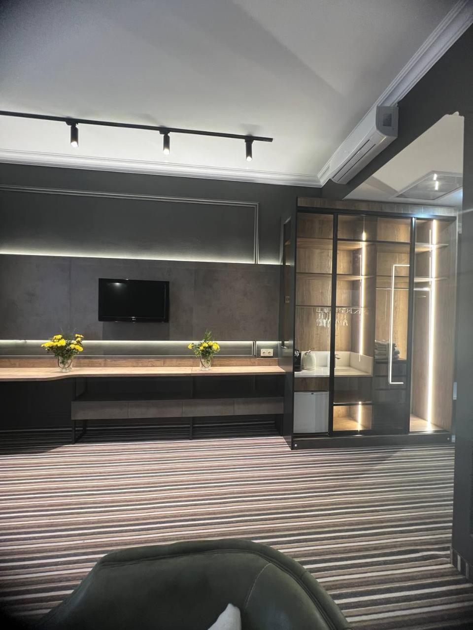 Sapar Standart Hotel ชุมเกนท์ ภายนอก รูปภาพ