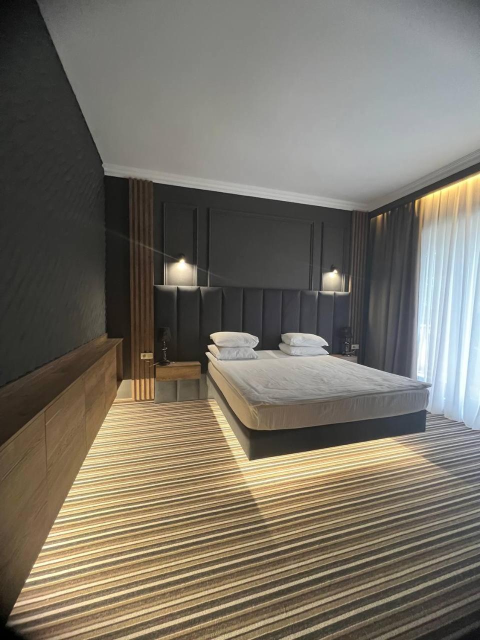 Sapar Standart Hotel ชุมเกนท์ ภายนอก รูปภาพ
